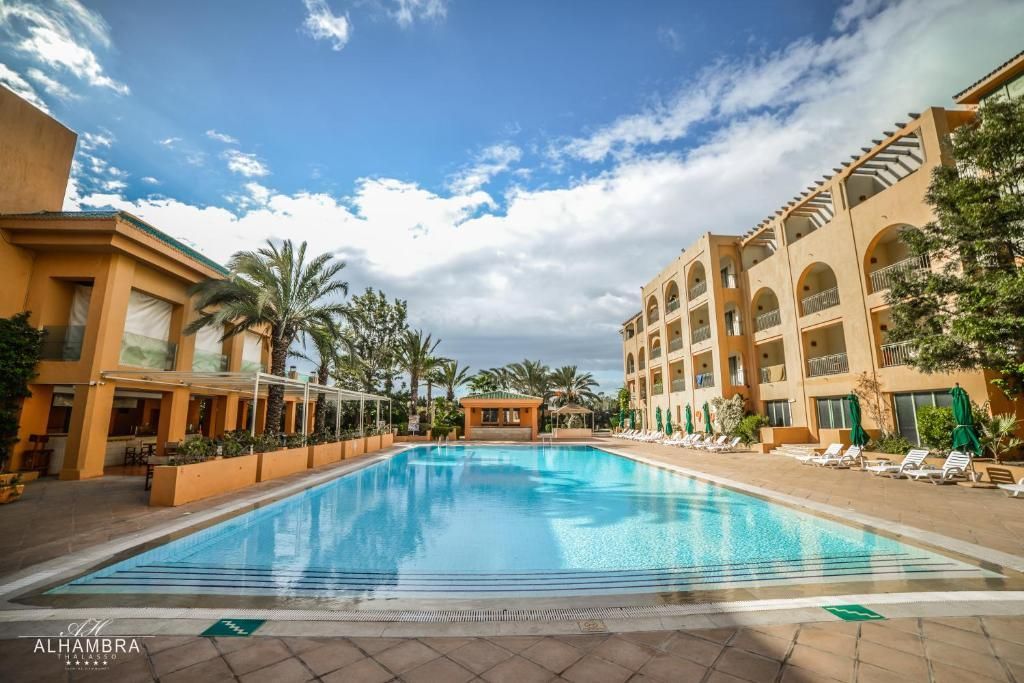 Alhambra Thalassa Hotel