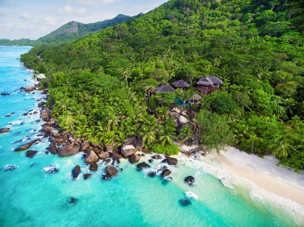 Niva Labriz Resort