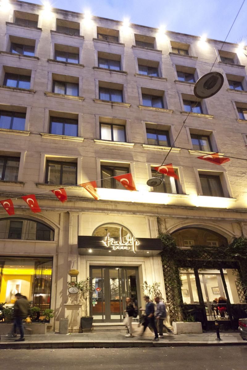 Pera Tulip Hotel 