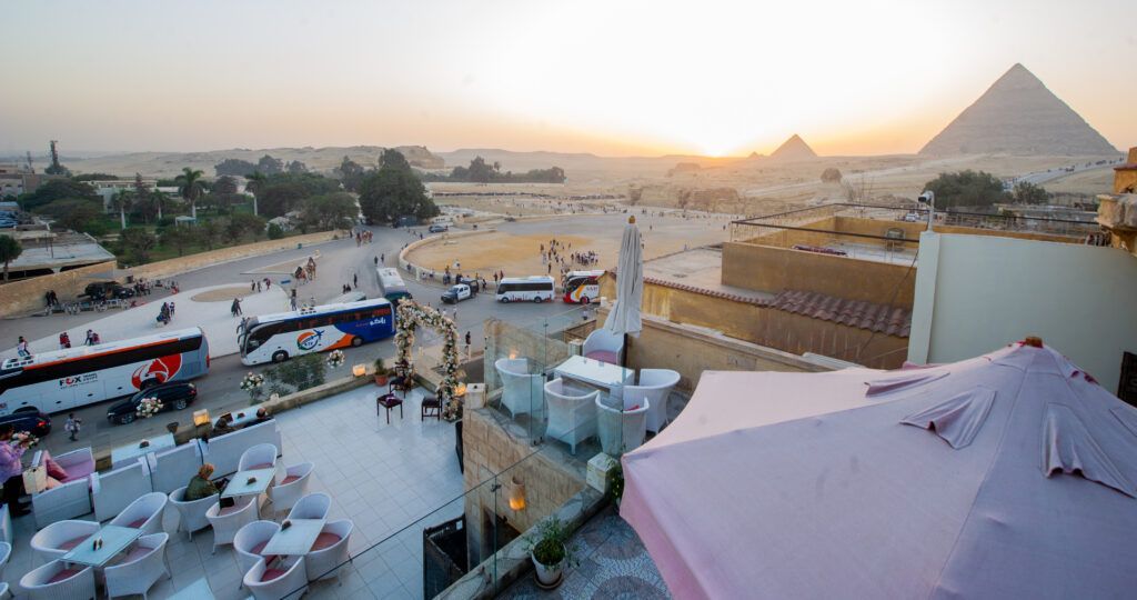 Pyramids Valley  Hotel