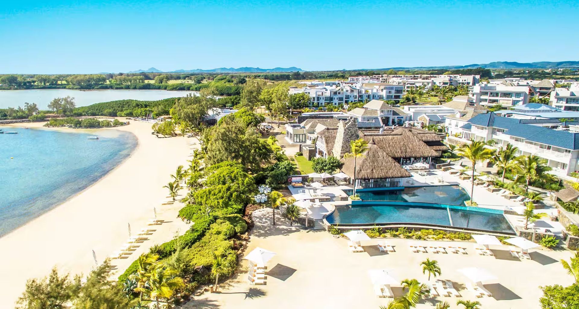 Radisson Blu Azuri Resort