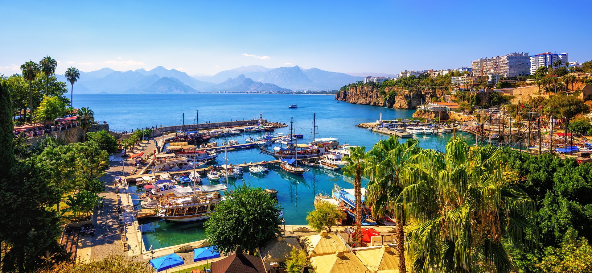 Antalya's Old City Marina: Offering picturesque views of historic landmarks.