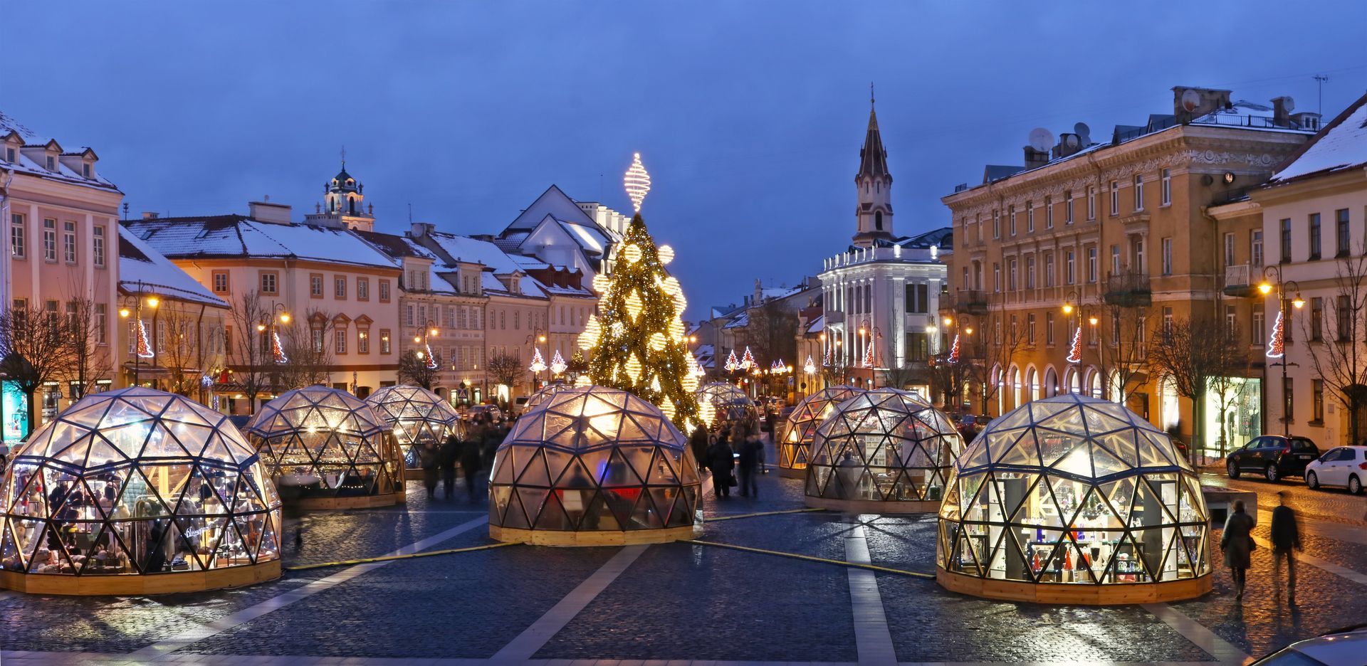 Cheap Christmas and New Year holiday packages