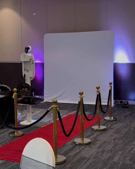 Social GIF Photo Booth