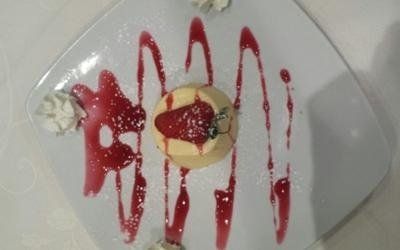 tortino alla crema e fragole
