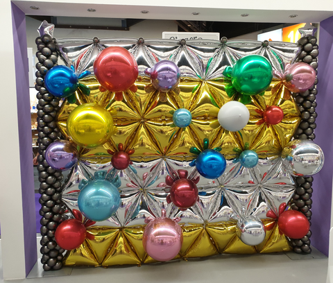 ballons en gonflables en aluminium en forme de triangles