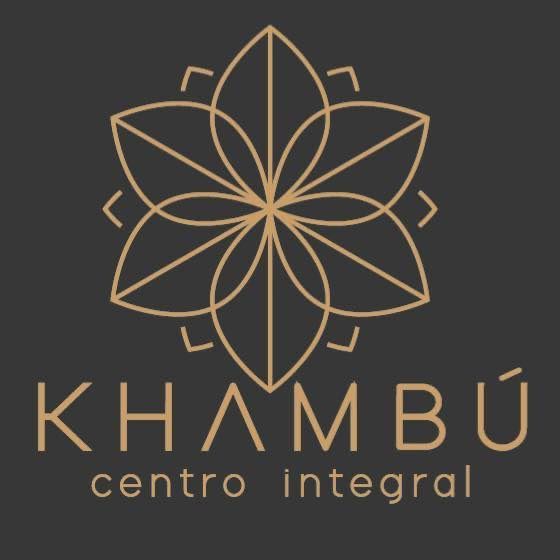 Logotipo de Khambu Centro Integral con una flor en el centro
