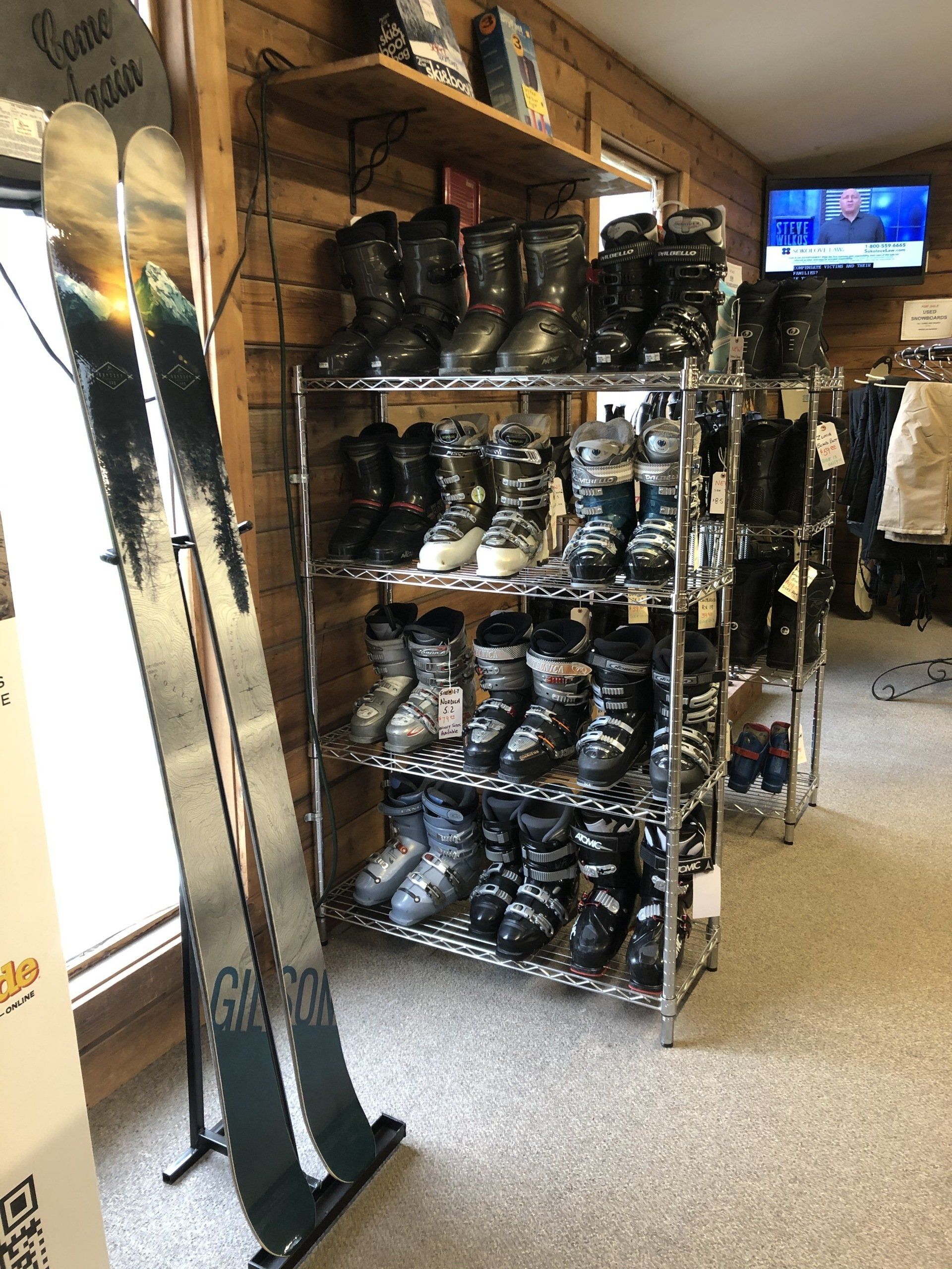 Pocono Ski Rentals, boots, ski, snowboard
