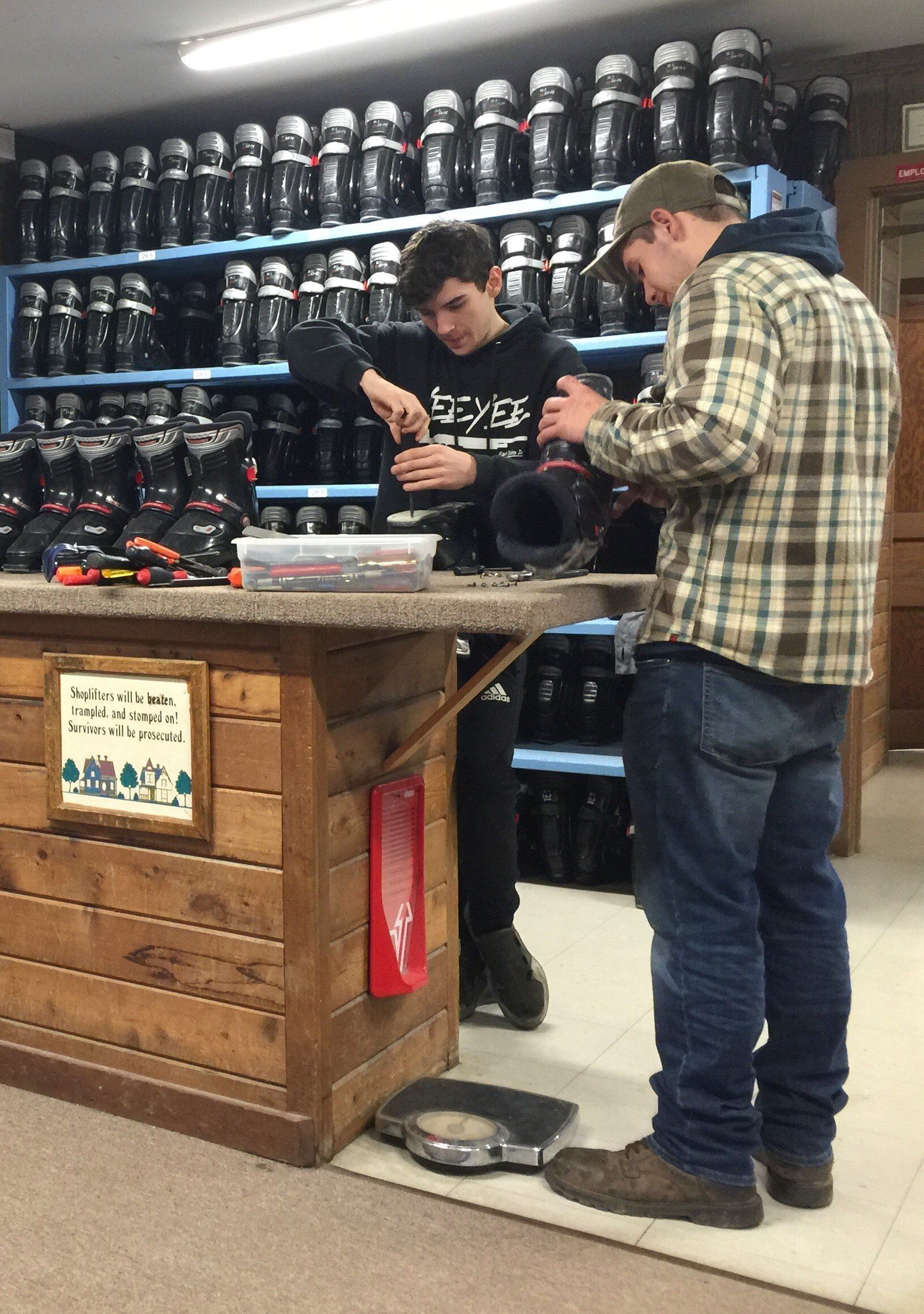 Pocono Ski Rentals, ski boot services