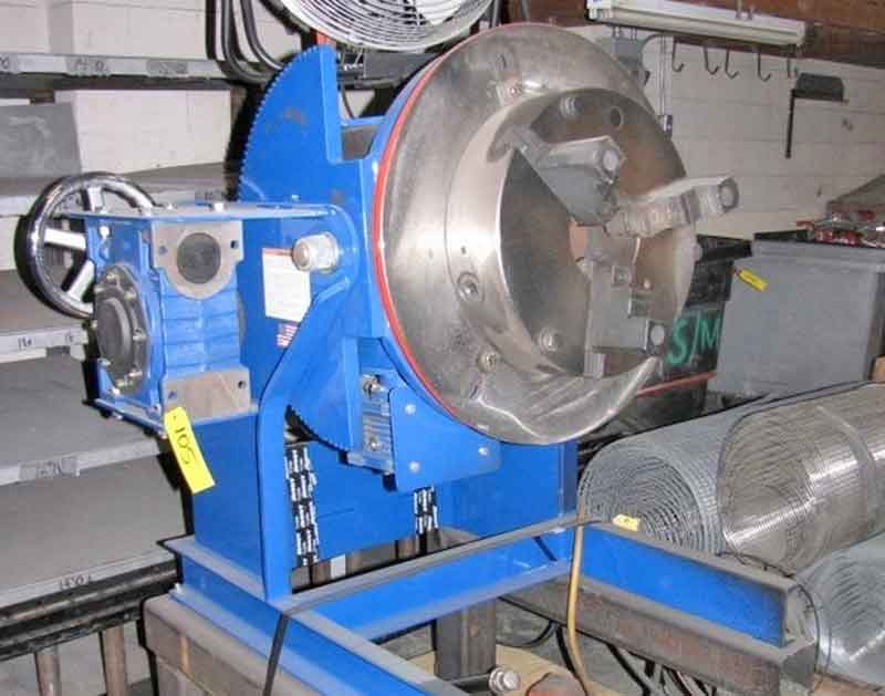 A machine with a tag on it that says gsm