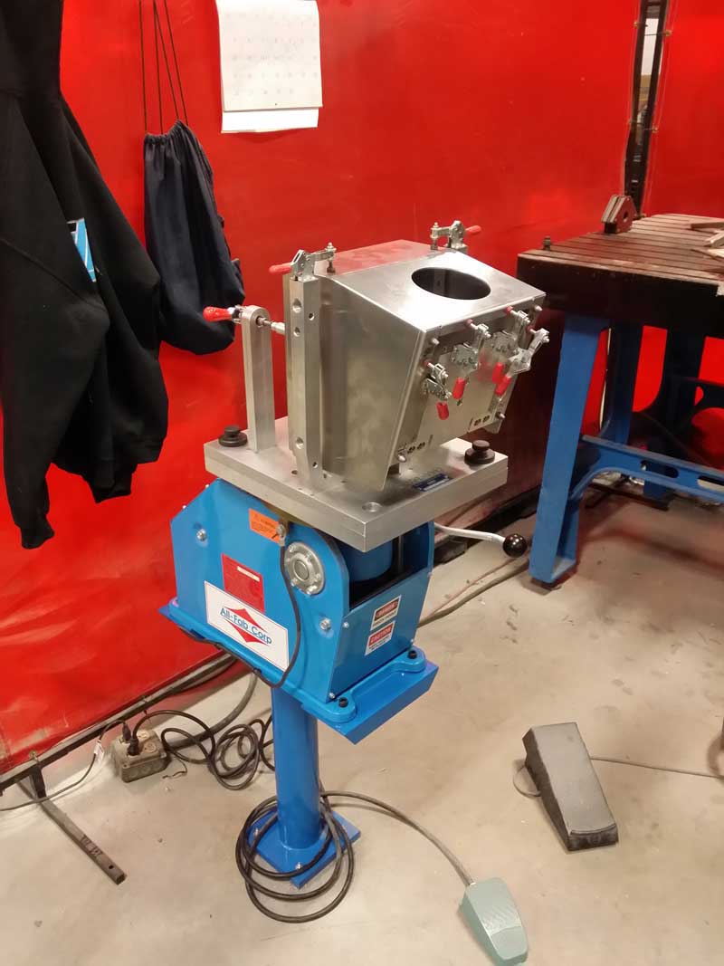PS-1F Benchtop Welding Positioner in Production