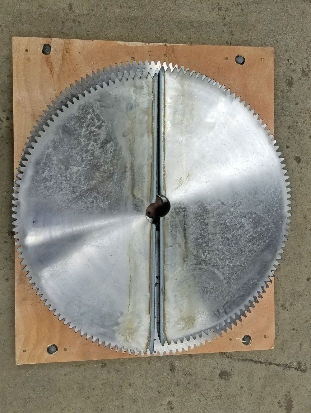 Tilt gears for Model 1504 welding positioner