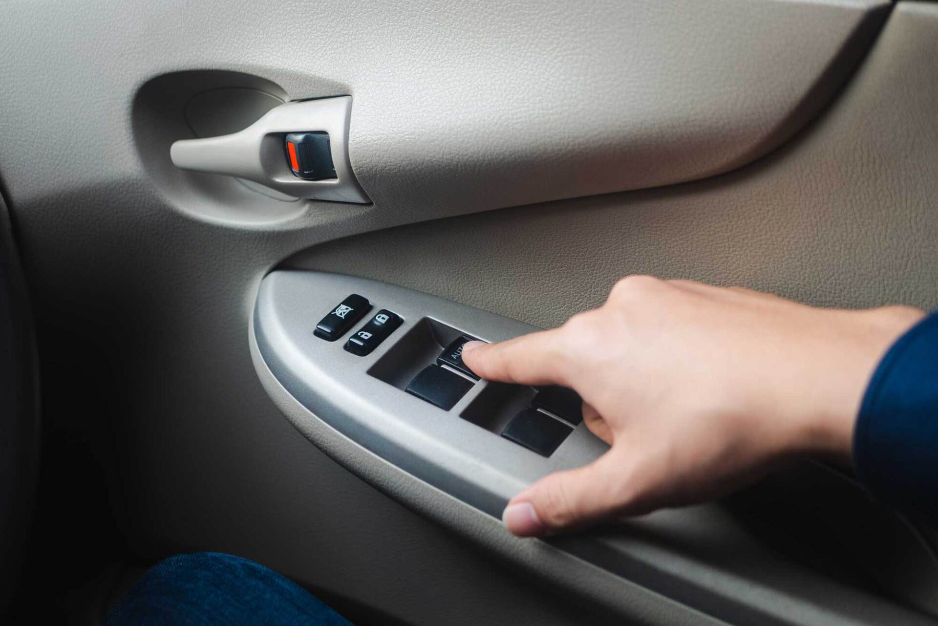 Car Window Controls Button — Chicago, IL — Sotelo Auto Glass Service