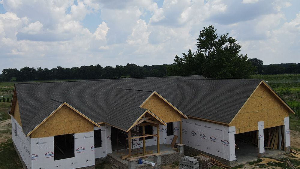 DR Roofing Roof