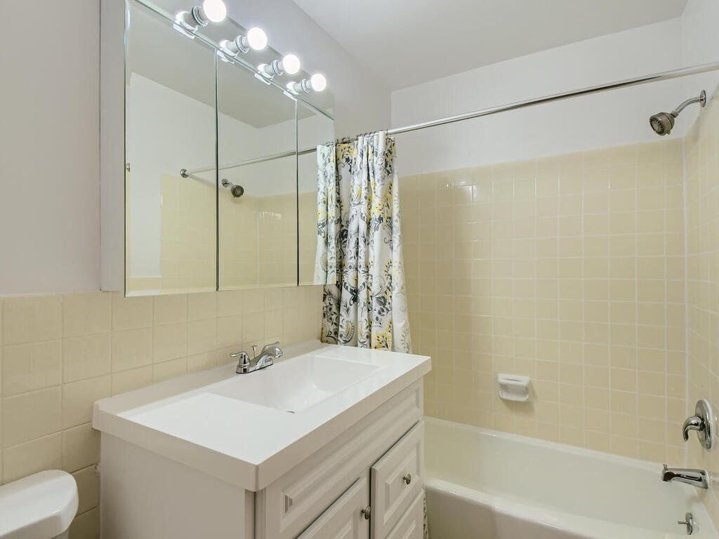 Vera Cruz Avenue Ventures