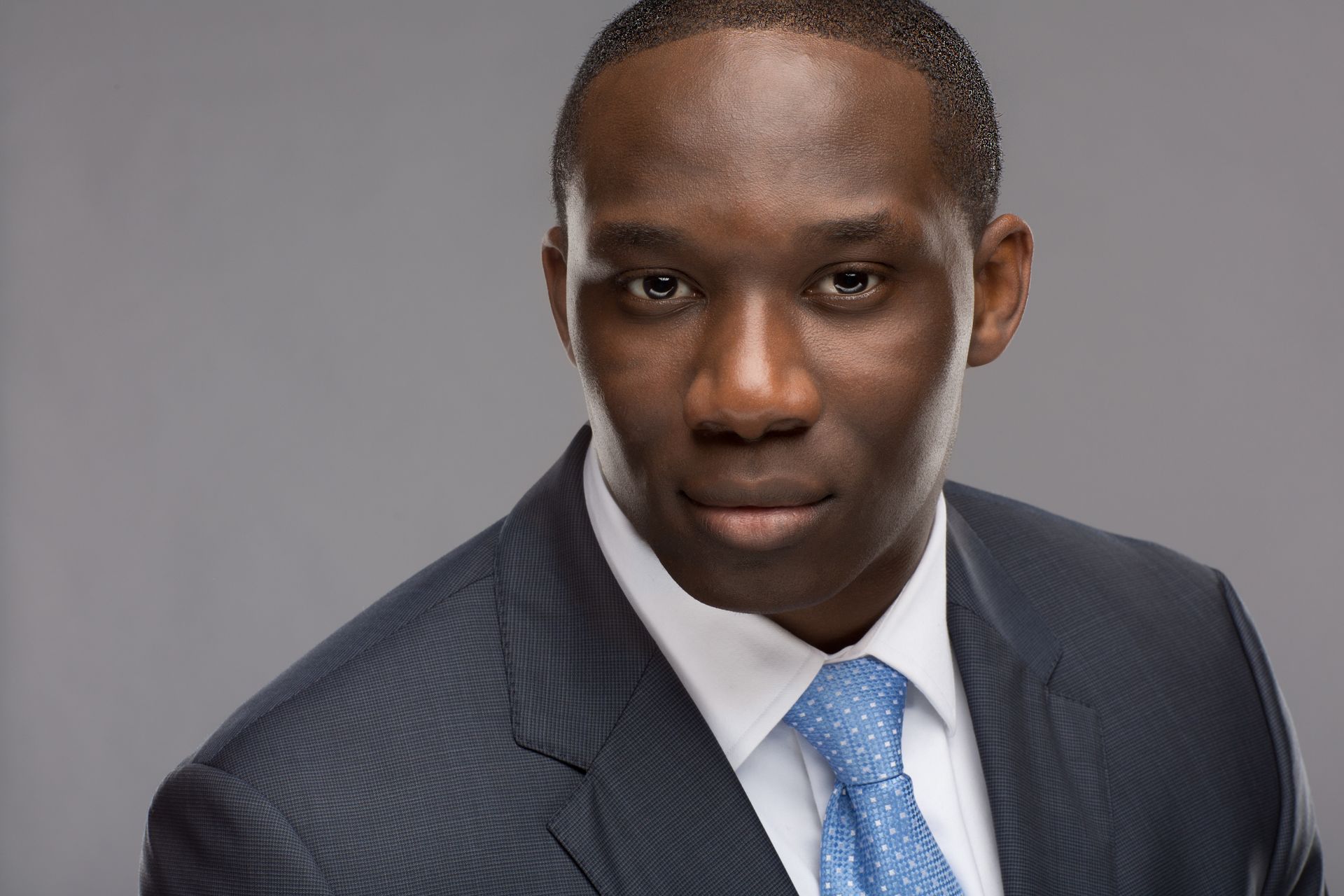 Headshot Photographer. — Evanston, IL — Bordeaux Studio