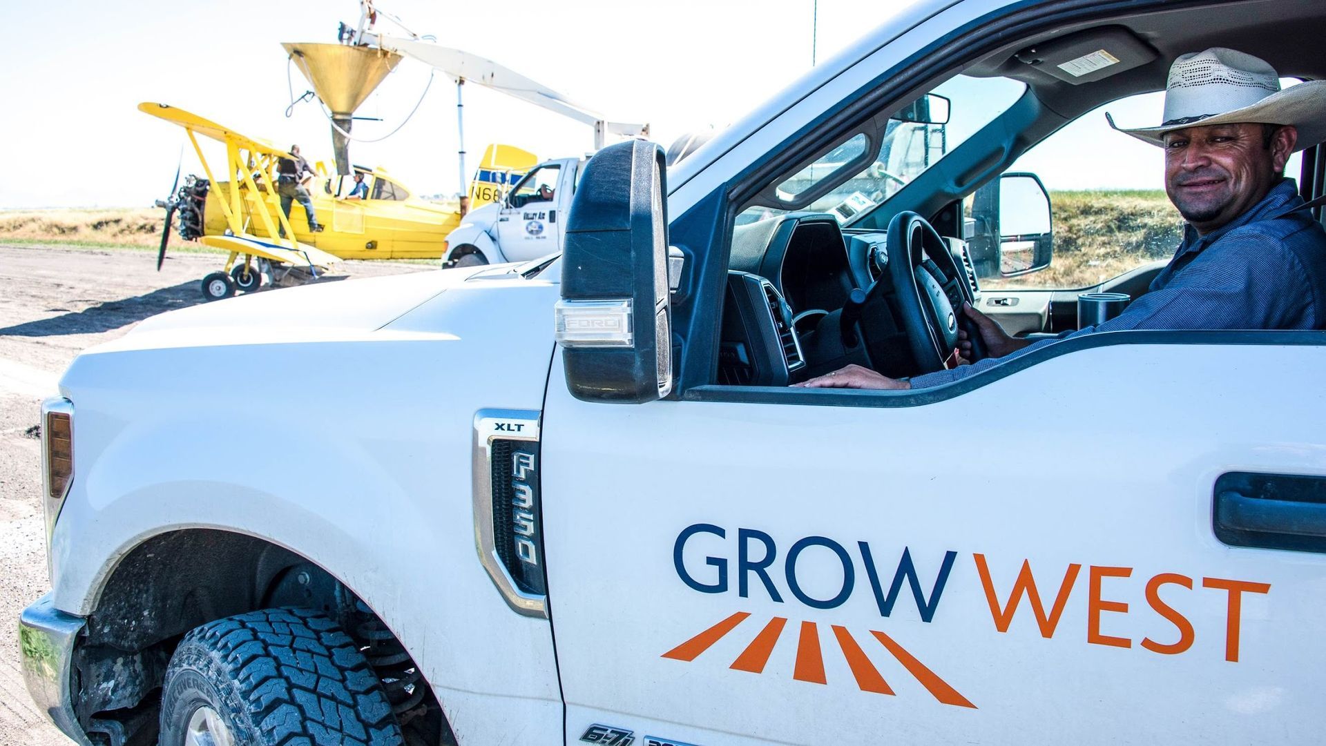 Retail Facilities & Sales Service Teams