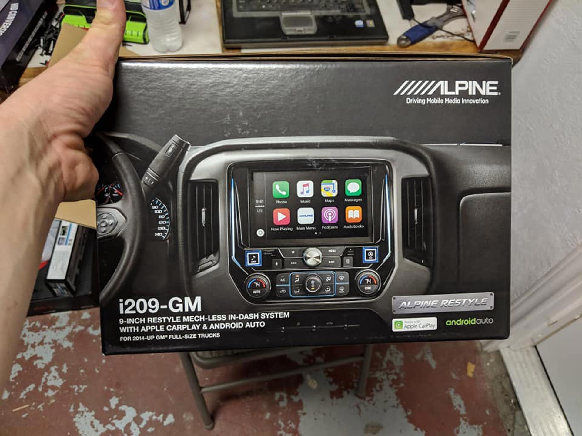 Alpine Driving Mobile Media Innovation