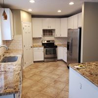 Kitchen Cabinet Painters