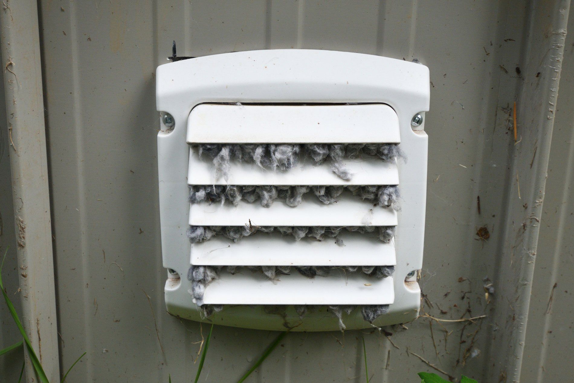 Exterior dryer vent