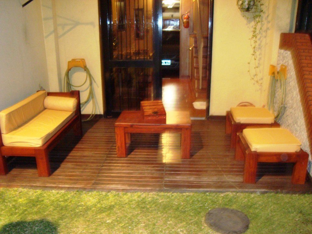 TODO EN QUEBRACHO ORO ROJO