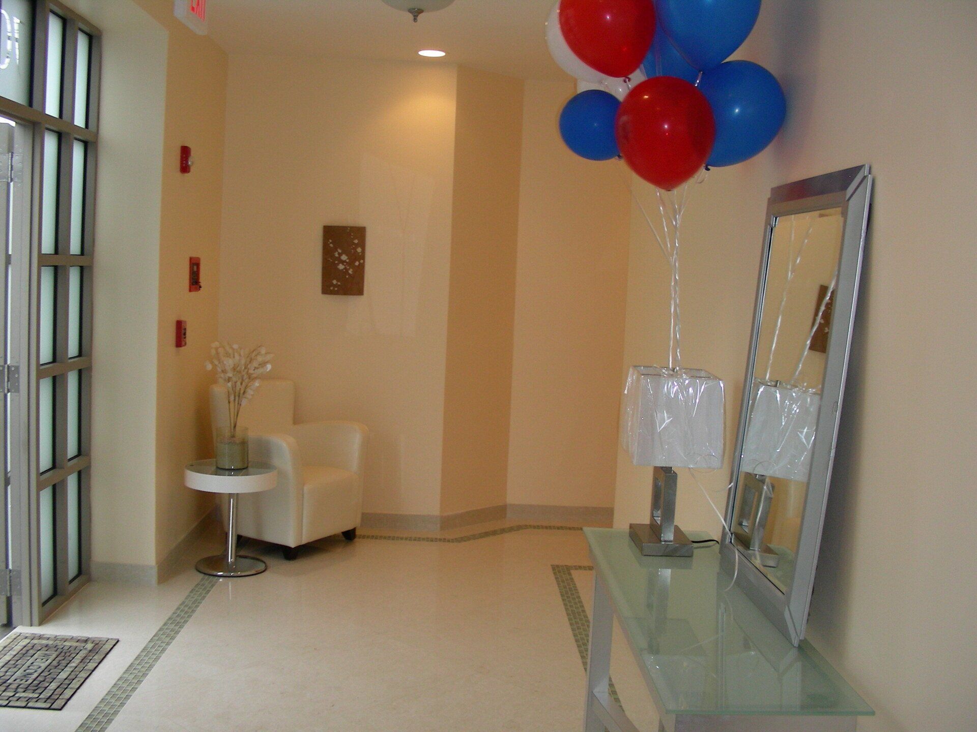 E residences building entrance