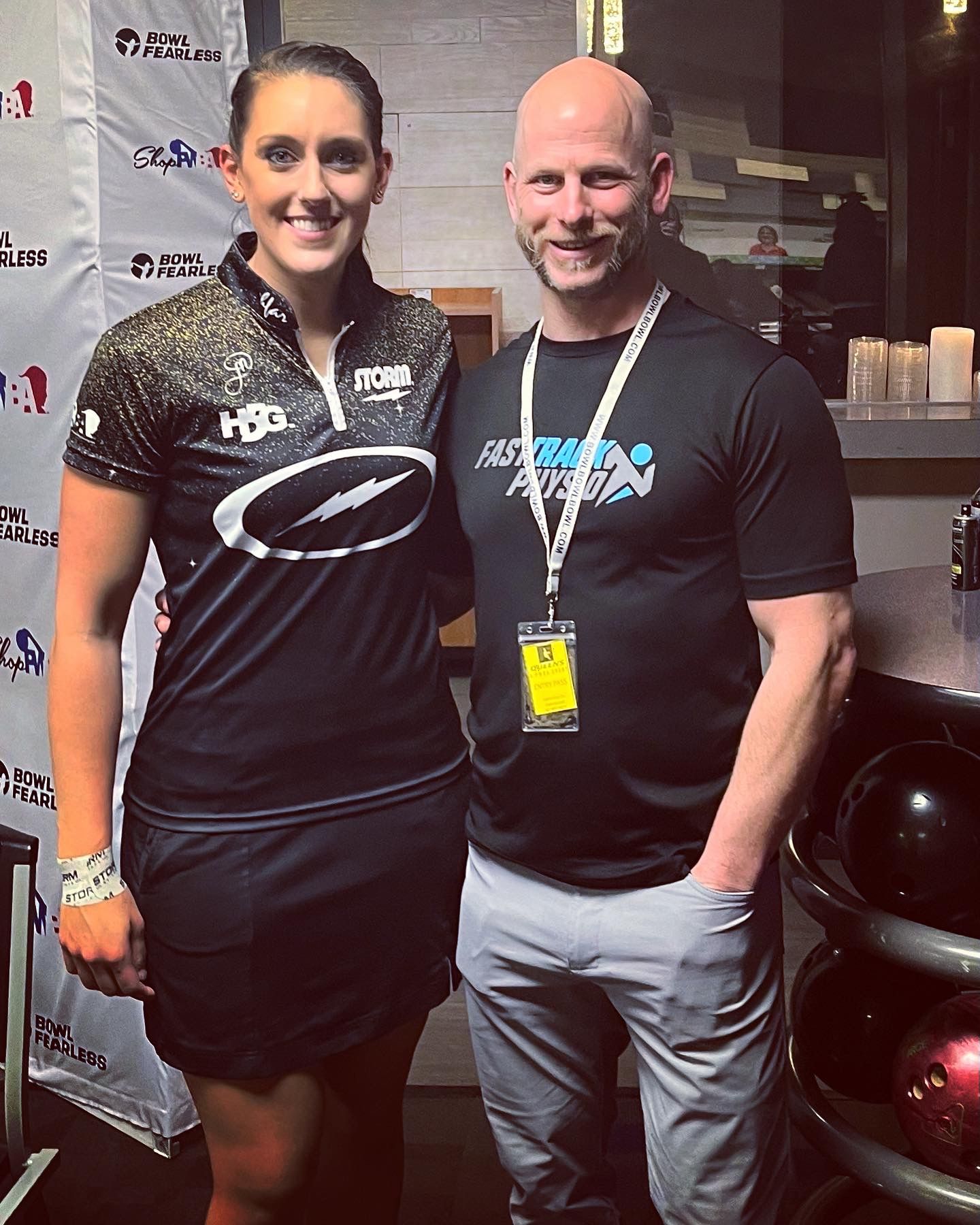 People Wearing Black Shirt - Chicago, IL - Fast Track Physio