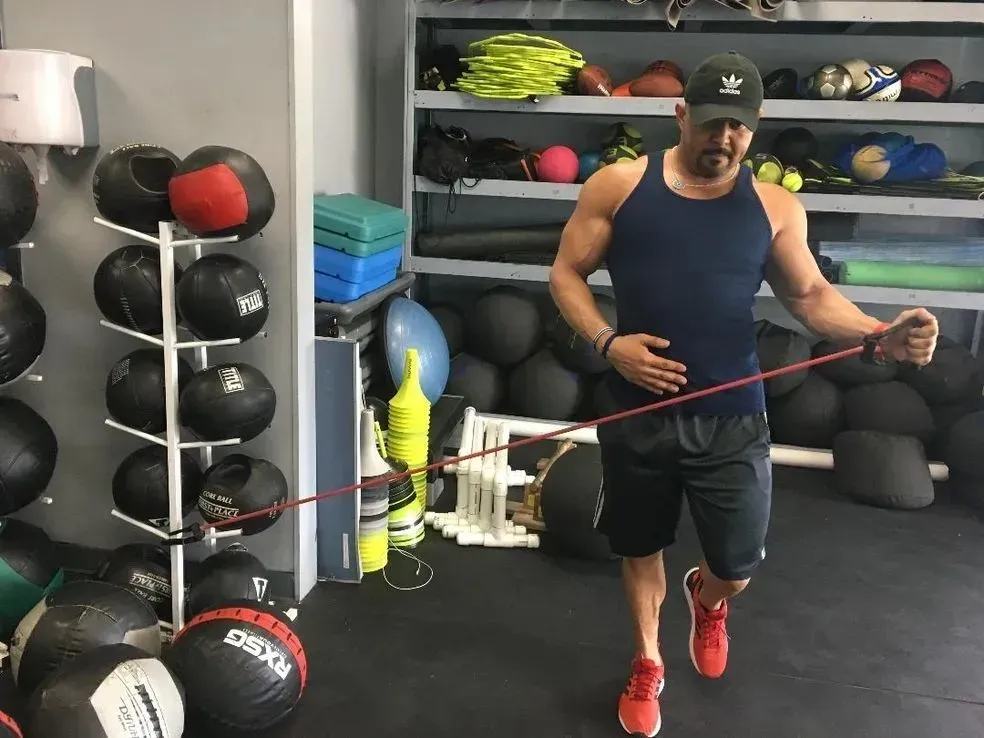 Muscular Man Exercising - Chicago, IL - Fast Track Physio