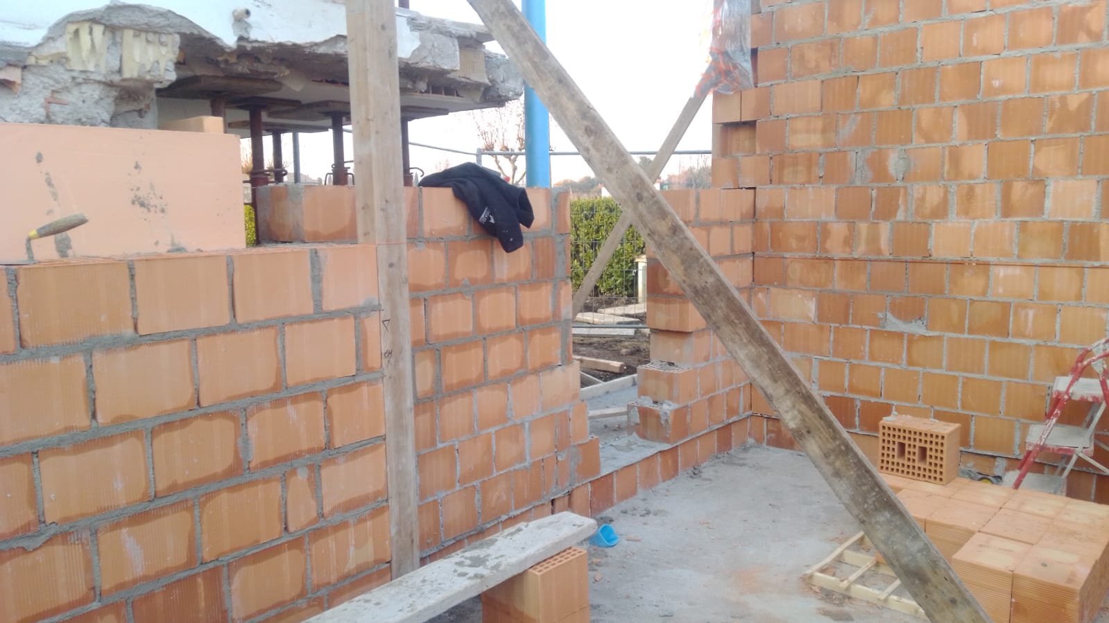 Costruzioni impresa edile cristiano libero