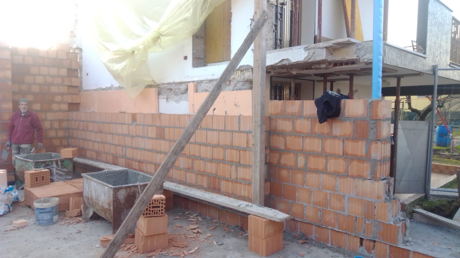 Costruzioni impresa edile cristiano libero