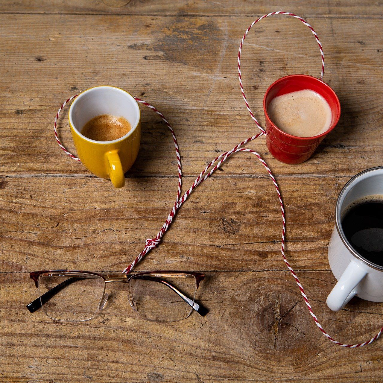 occhiali da vista esposti in negozio