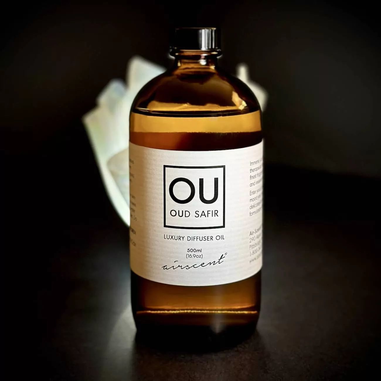 Oud Wood luxury fragrance oil