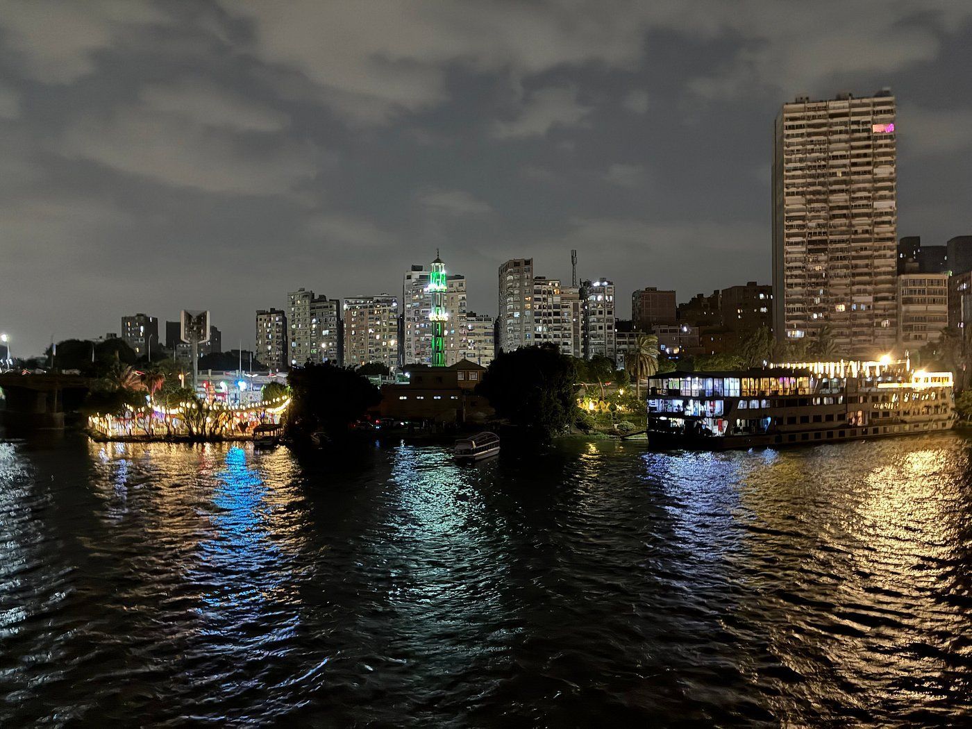nile crystal dinner cruise