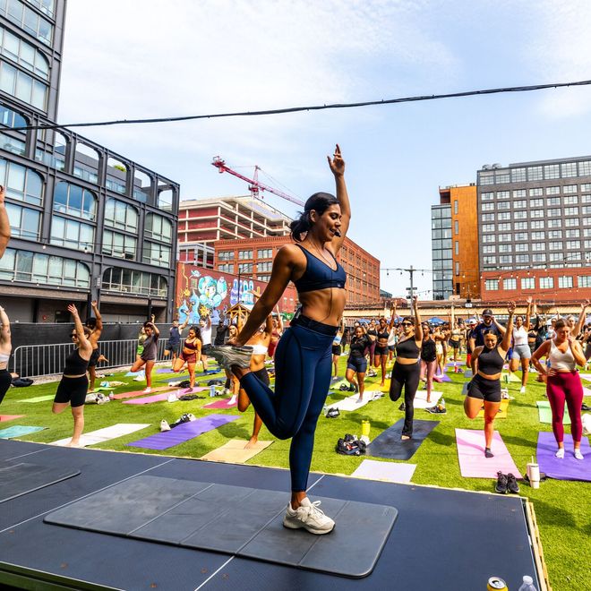 Yoga in Fulton Market - Fitness Festival