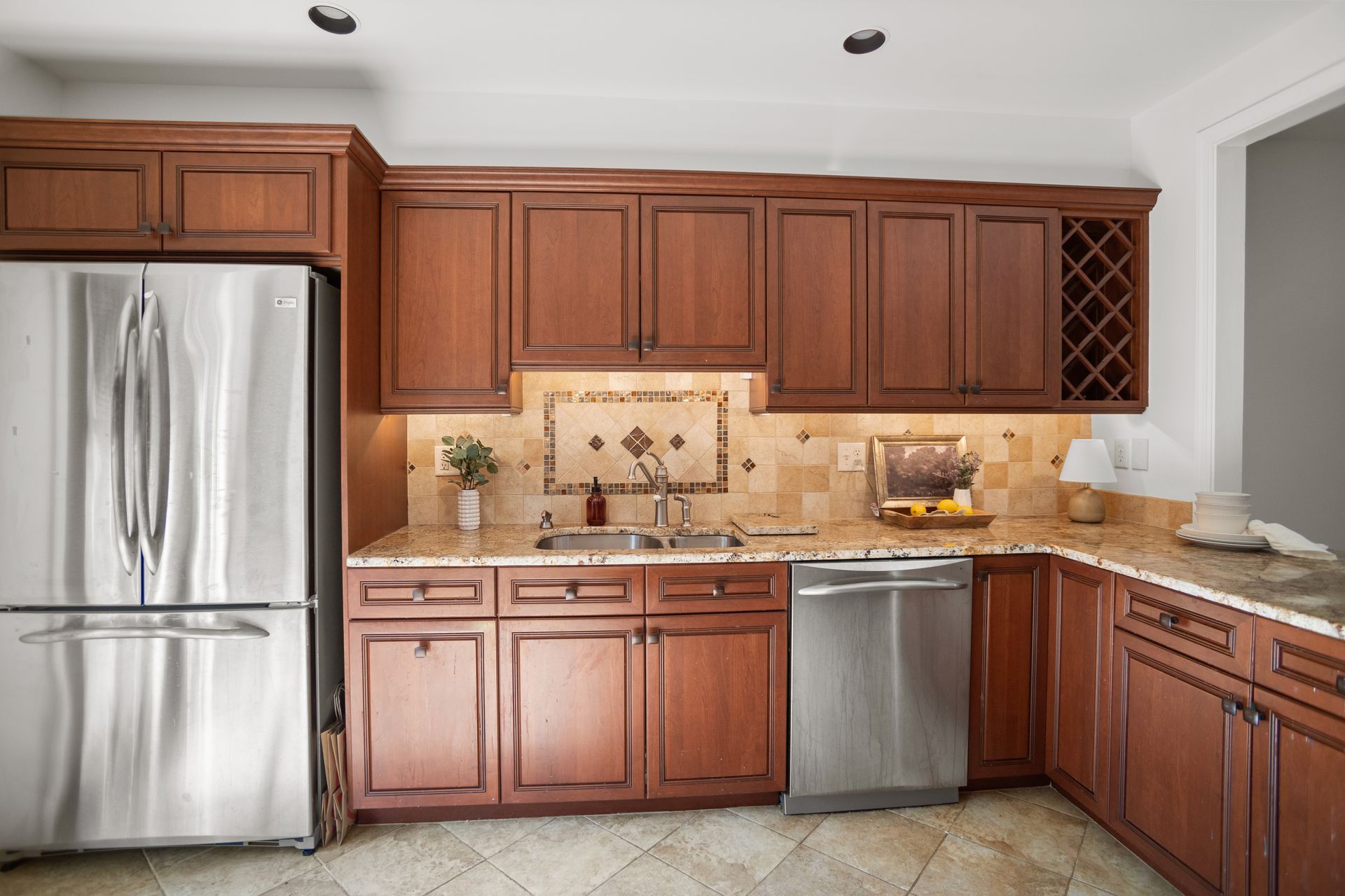 1450 Henry St. Kitchen