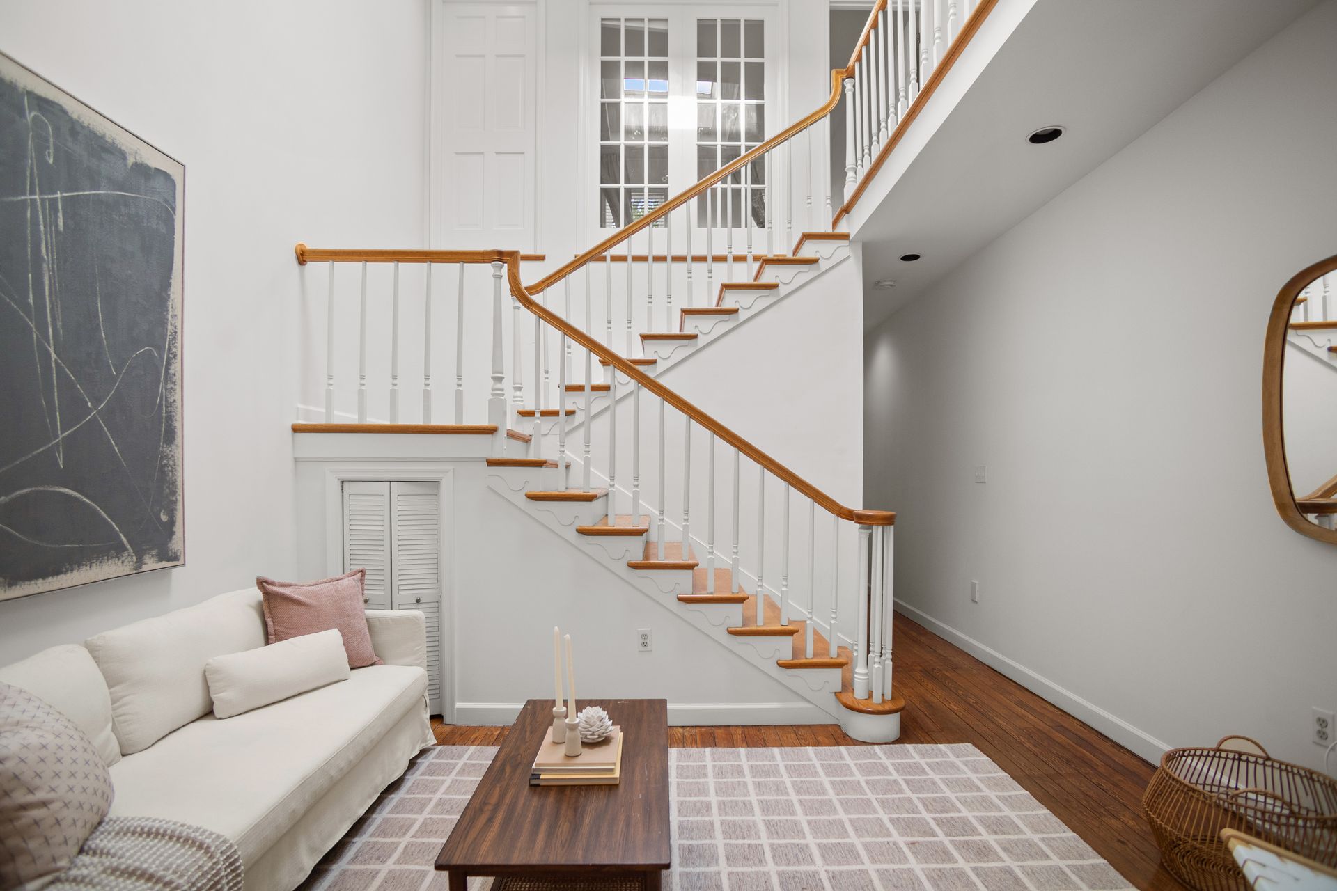 1450 Henry St. Living Room