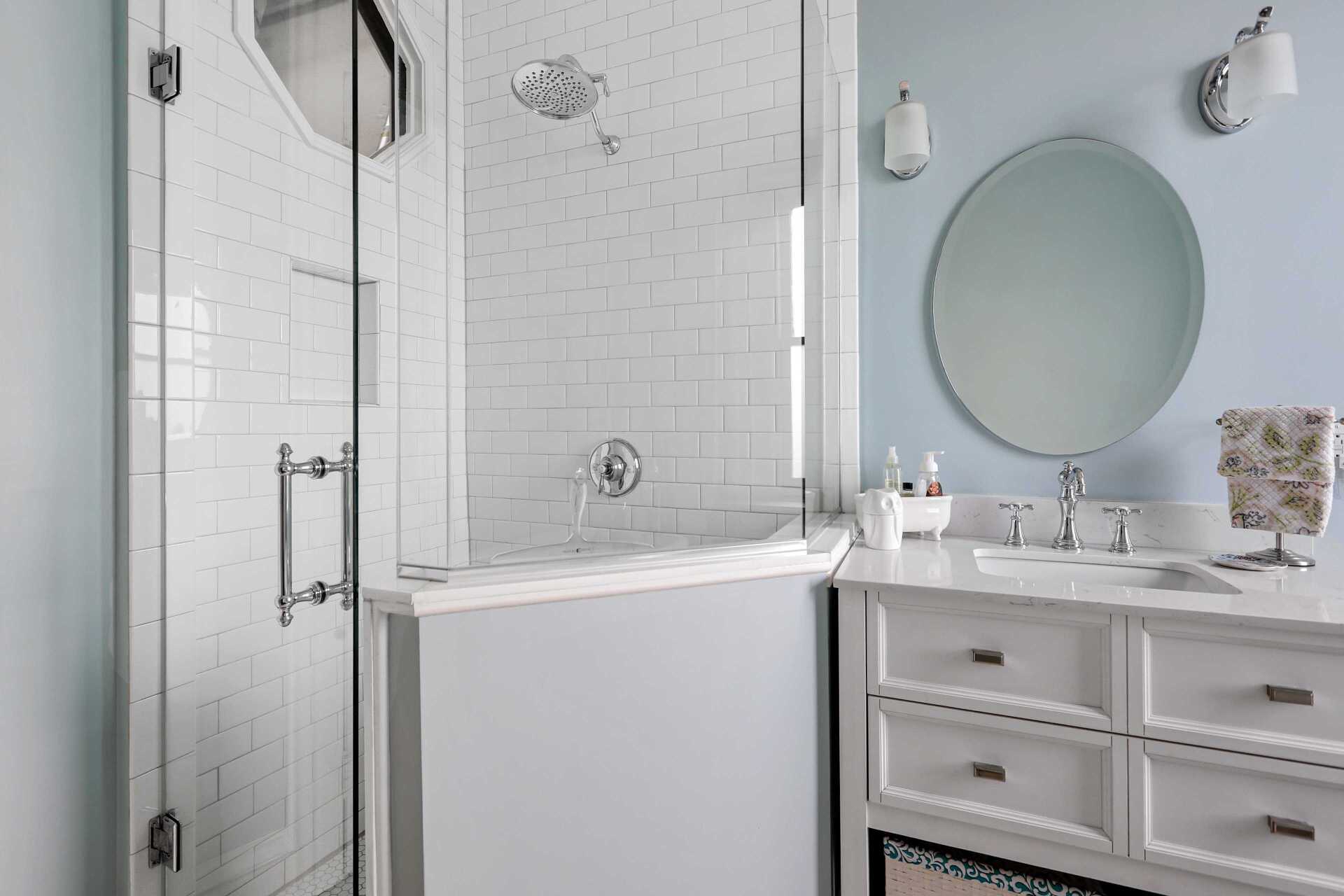 1603 Bolton St - Bathroom