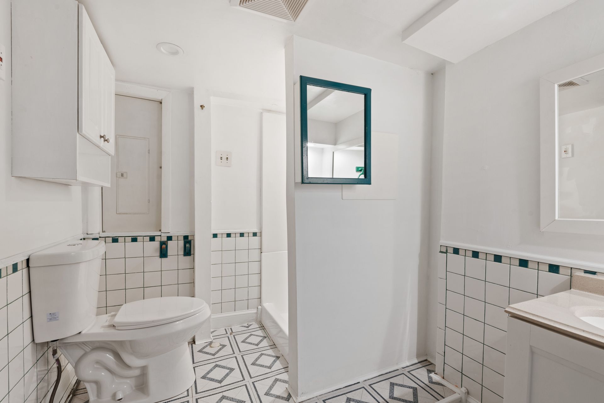 217 Penn St Second Bathroom