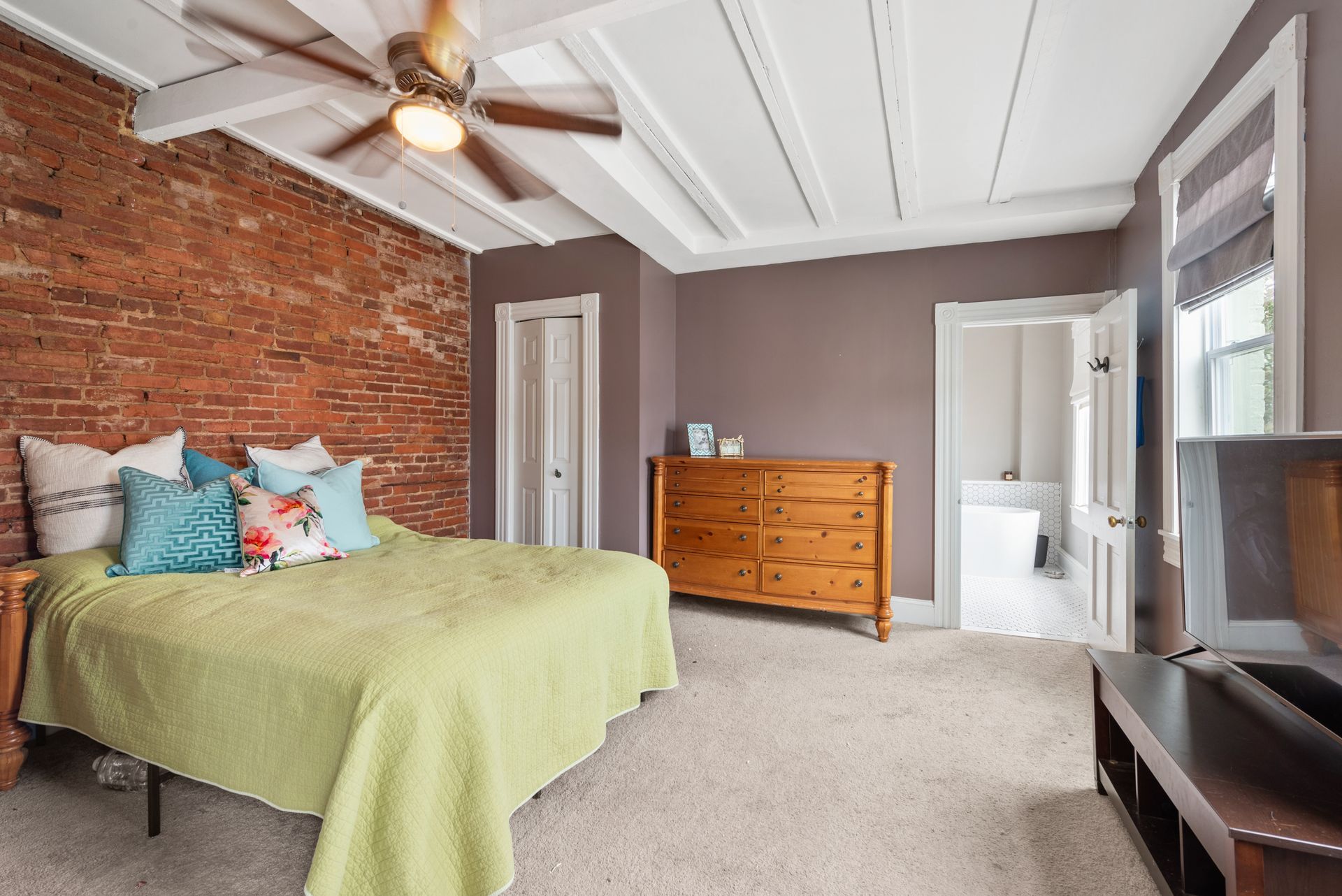 7 South Collington Ave - Bedroom