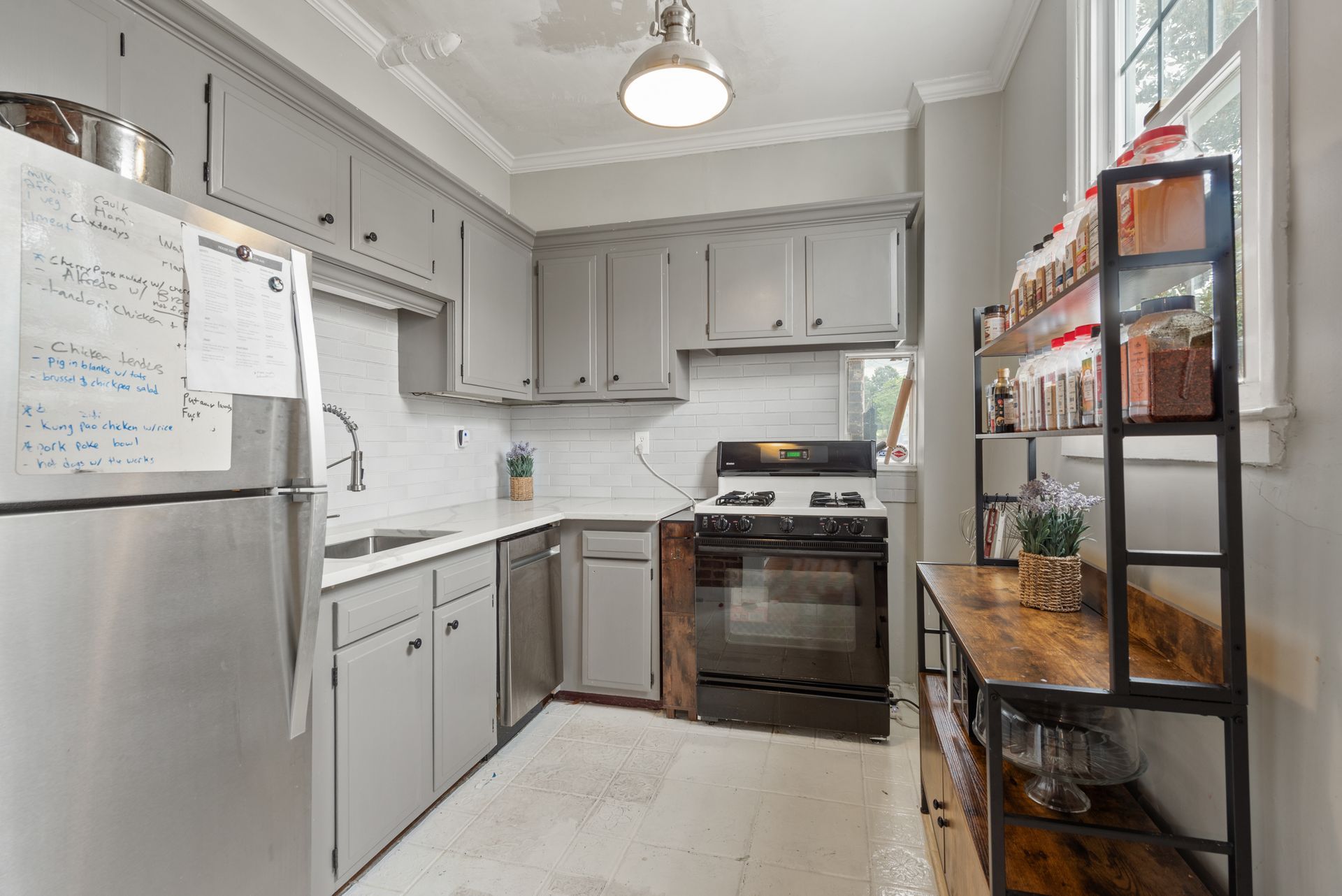 7 South Collington Ave - Kitchen