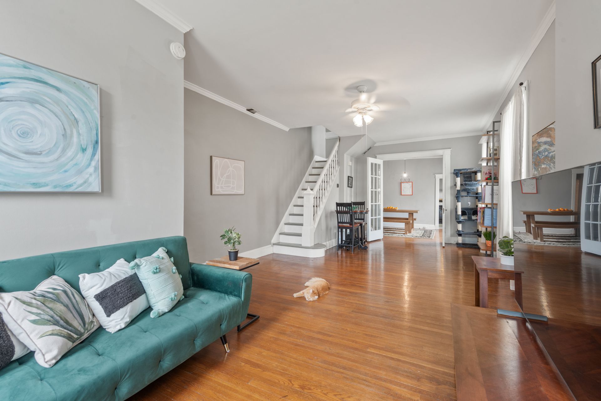 7 South Collington Ave - Living Room