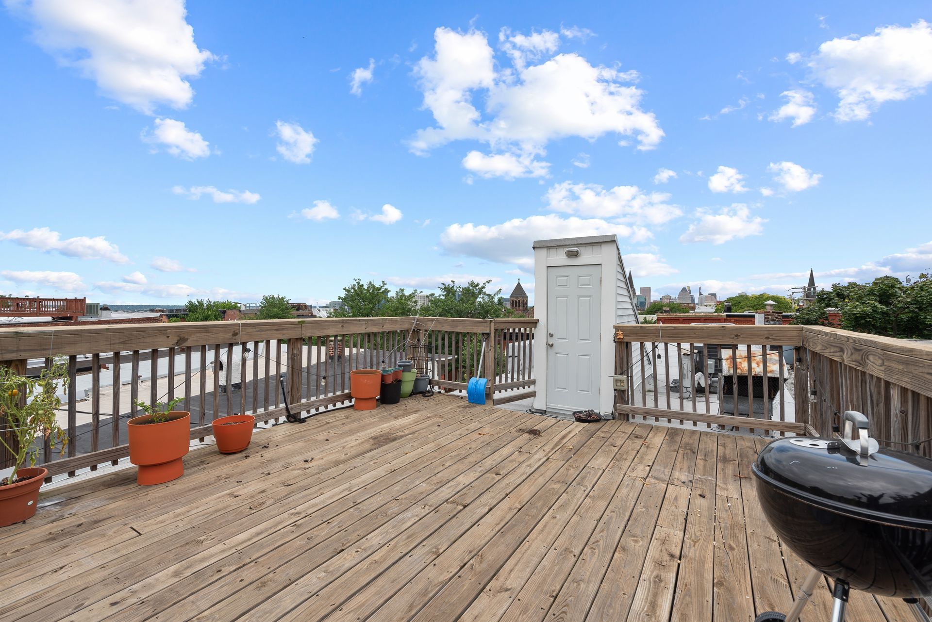 7 South Collington Ave - Deck