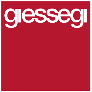 La parola "giessegi" in lettere minuscole bianche e arrotondate, centrata su uno sfondo quadrato rosso scuro.