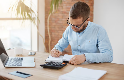 Como calcular o ISS para empresas de serviços