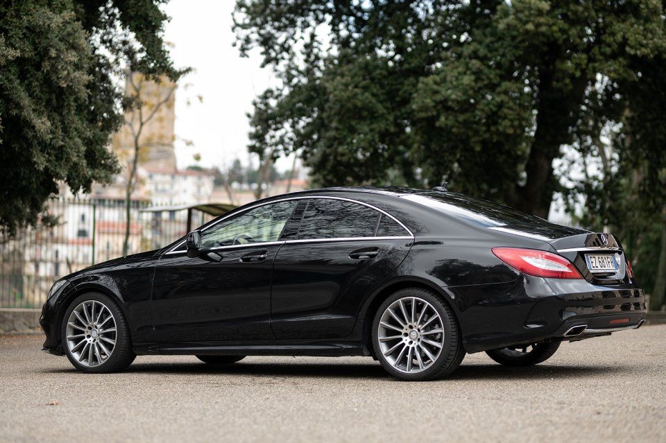 Auto a noleggio con conducente