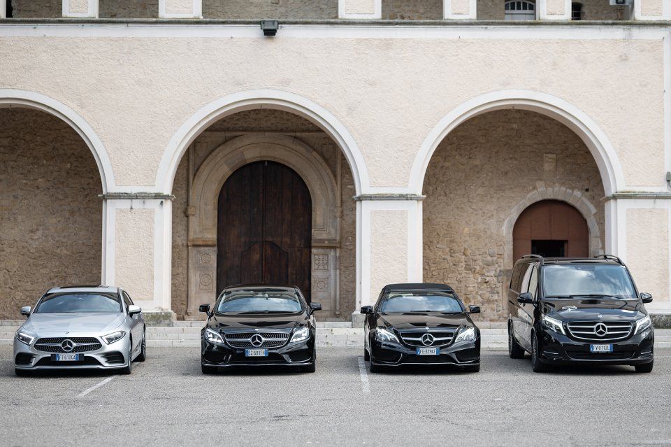 Automobili e minivan a noleggio