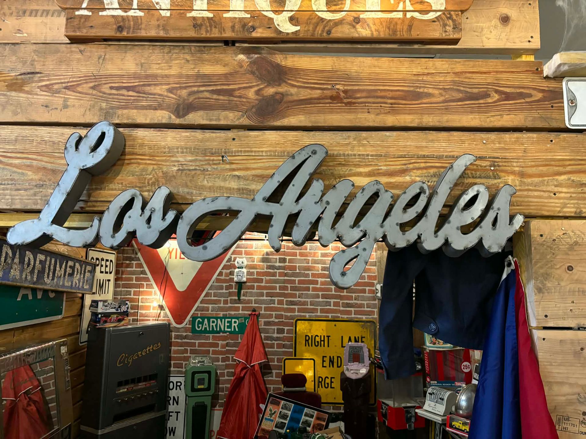 Enseigne murale “Los Angeles”