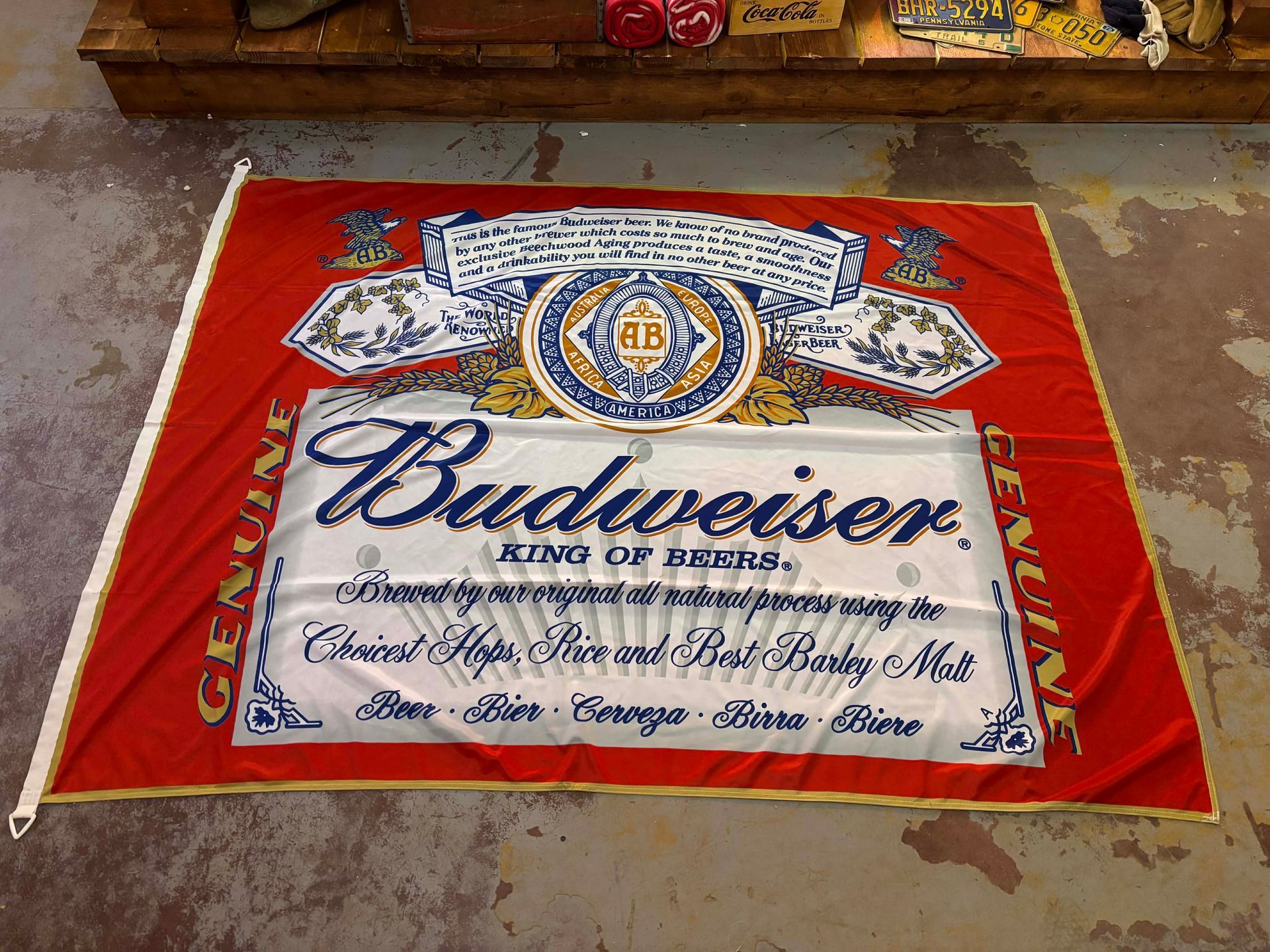 Drapeau Budweiser – King of Beers