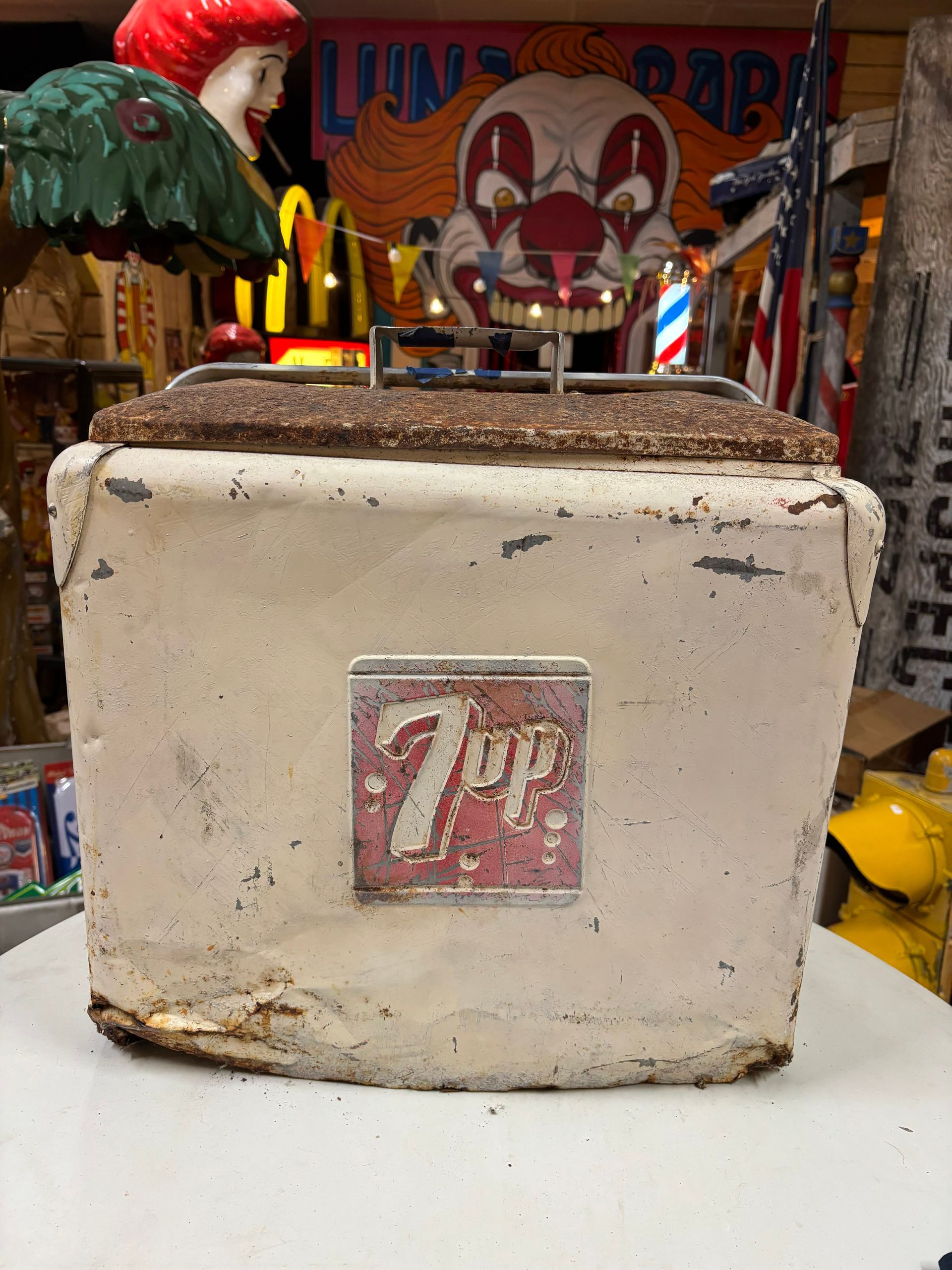 Glacière vintage 7UP – État brut / décoration uniquement