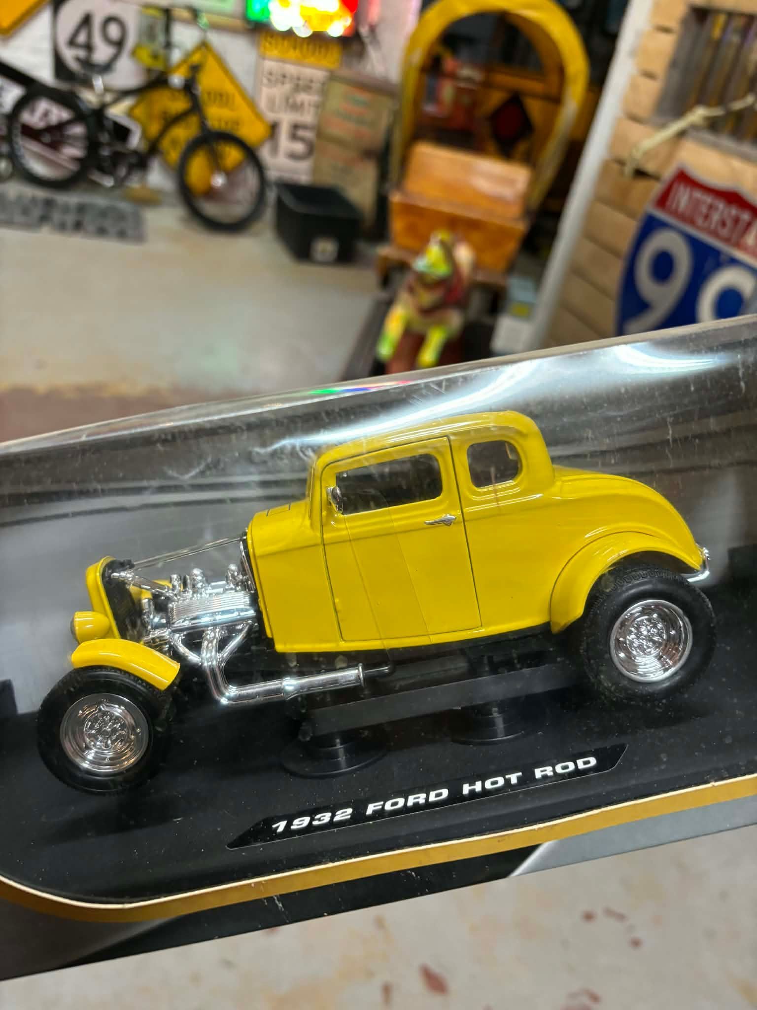Hot Rod USA 1/18